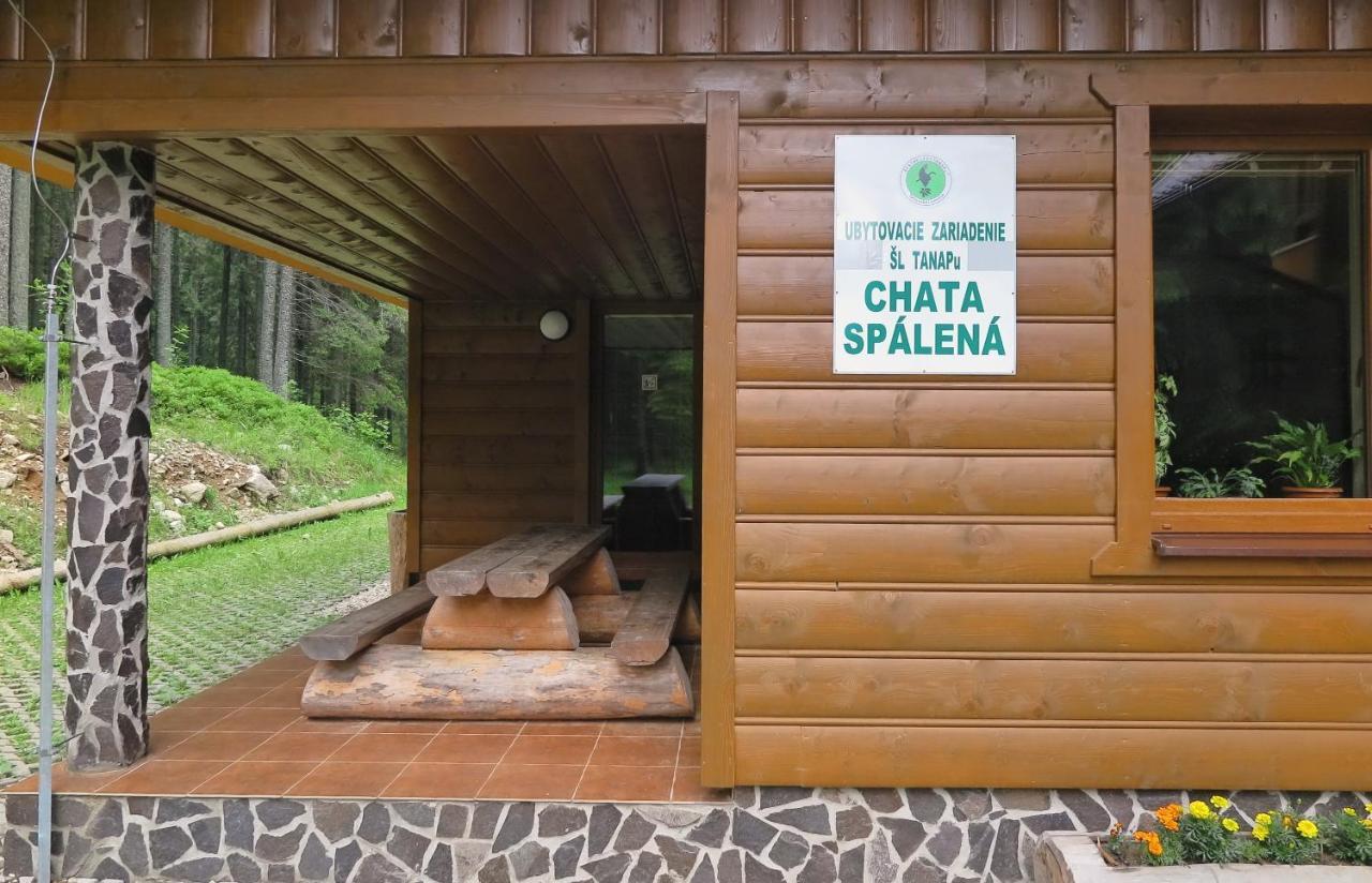 Chata Spálená Bölényfalu Kültér fotó